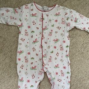 Kissy Kissy Christmas Pajamas